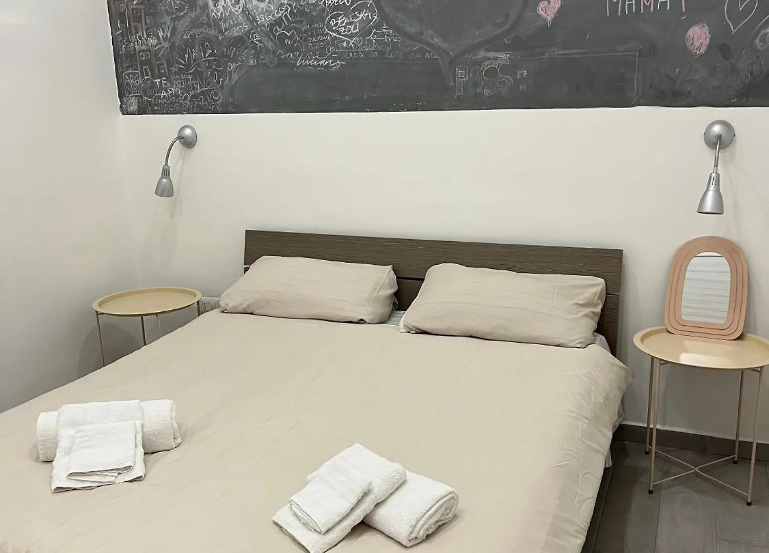 *** Bed & Breakfast Bed and Breakfast Bassetto 013 Napoli Italia